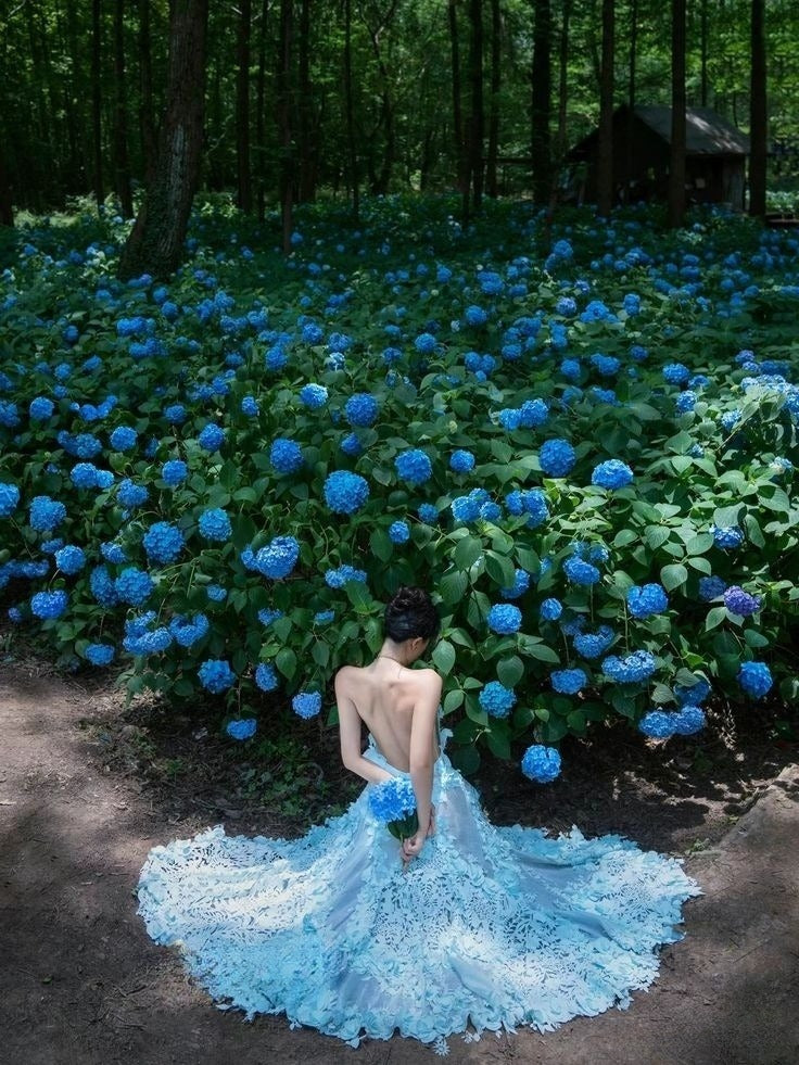 Blue A Line Spaghetti Strap Paper Cut Hollow Satin Open Back Long Party Dress Evening Dress SH2858