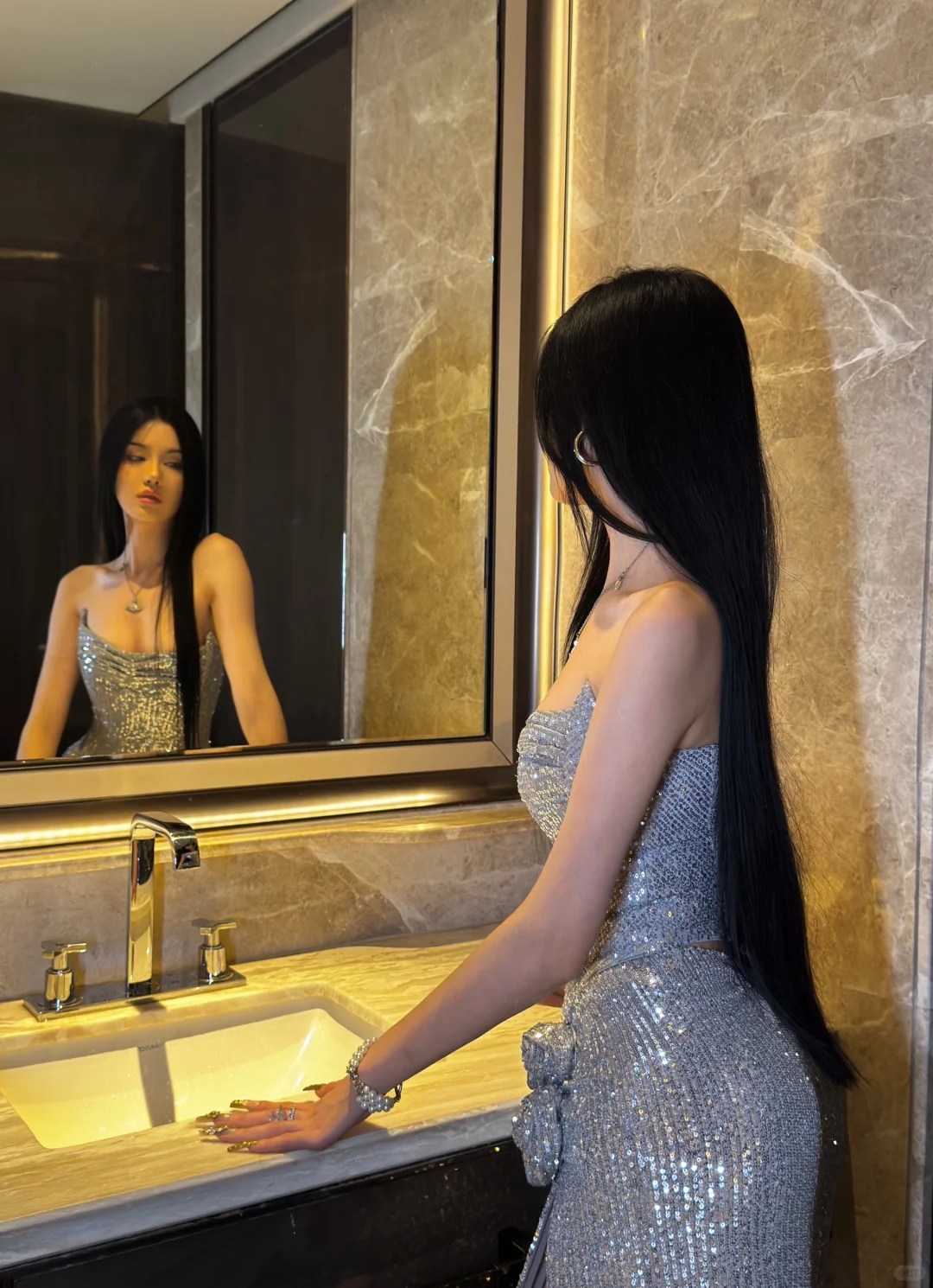 Sexy Grey Sheath Strapless Sequin Prom Dress Evening Dress Date Dress with Slit SH4906