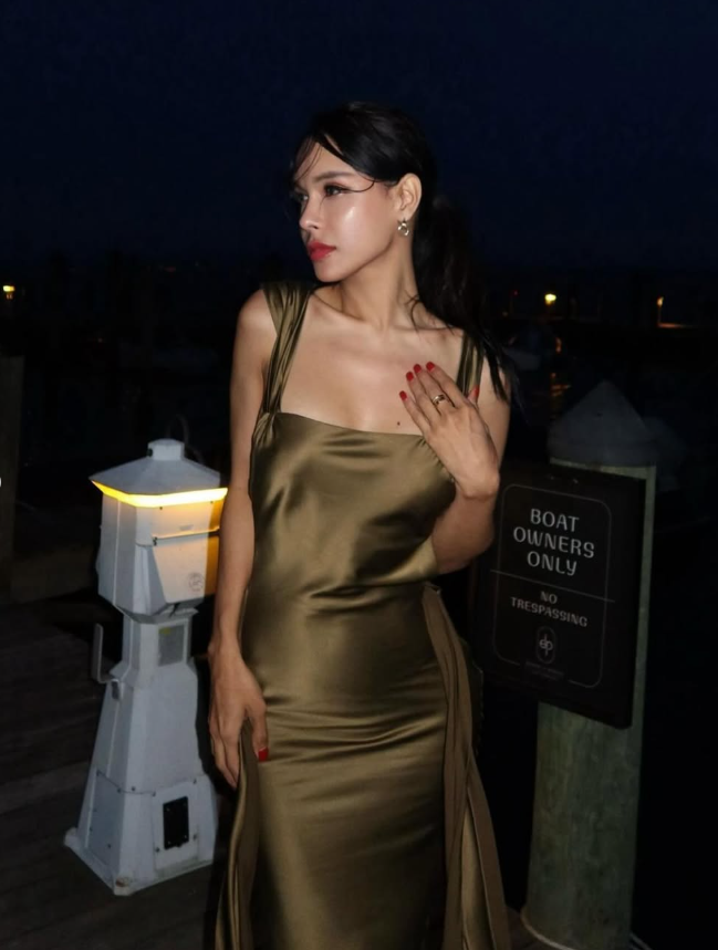 Sexy Olive Green Sheath Straps Satin Open Back Long Wedding Guest Dress Party Dress SH3310