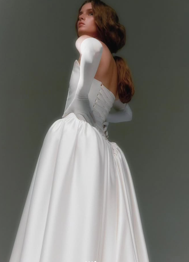 Pretty Ball Gown Strapless White Satin Long Wedding Dress SH6995