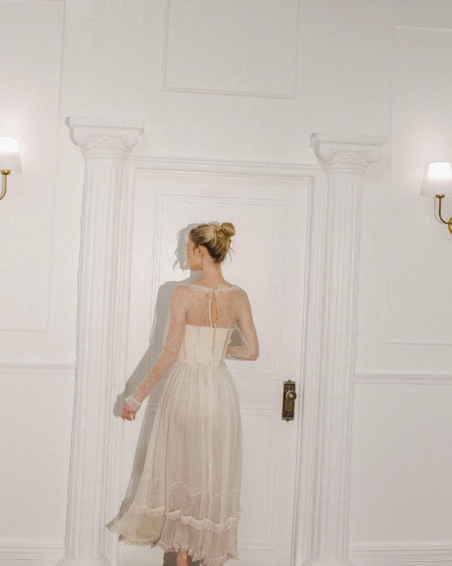 Gentle A Line Long Sleeve Ivory Lace Chiffon Prom Dress Graduation Prom Dress SH2642