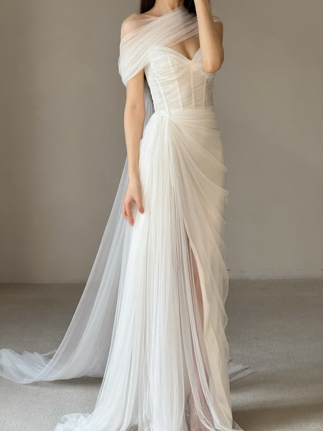 Elegant A Line Sweetheart Neck White Tulle Long Wedding Dress with Slit  SH5098
