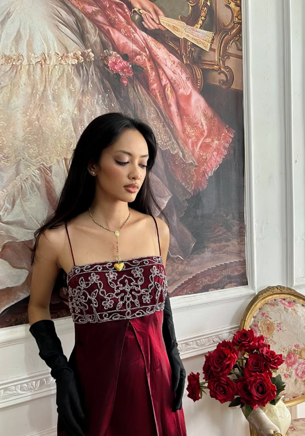 Burgundy Vintage A Line Exquisite Beaded Satin Long Prom Dress Wedding Guest Dress SH5386