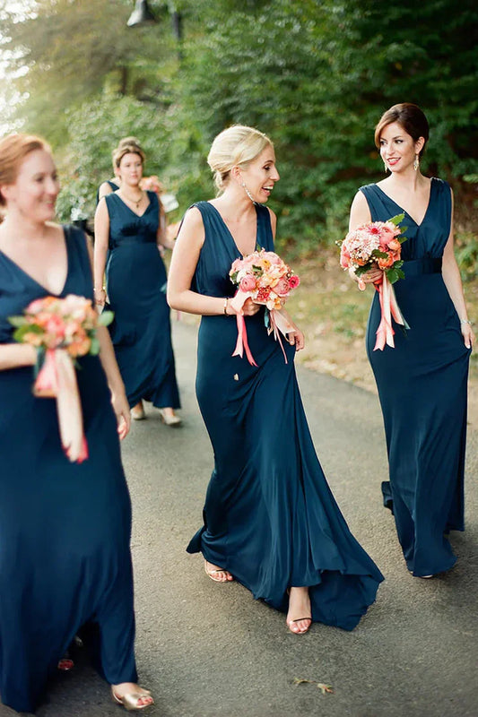 Peacock Blue Mermaid V-Neck Long Bridesmaid Dress SH6289