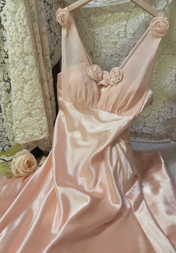 Vintage Mermaid V Neck Gentle Floral Satin Prom Dress Wedding Guest Dress SH4654