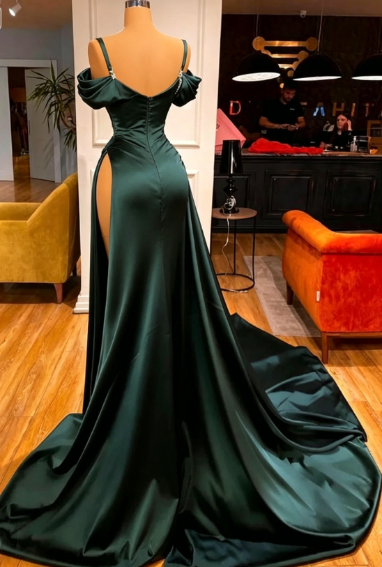 Sexy Dark Green Satin Mermaid Prom Dresses 2026 Spaghetti Straps Pleats Seep Train Formal Evening Occasion Pageant Gowns SA1038