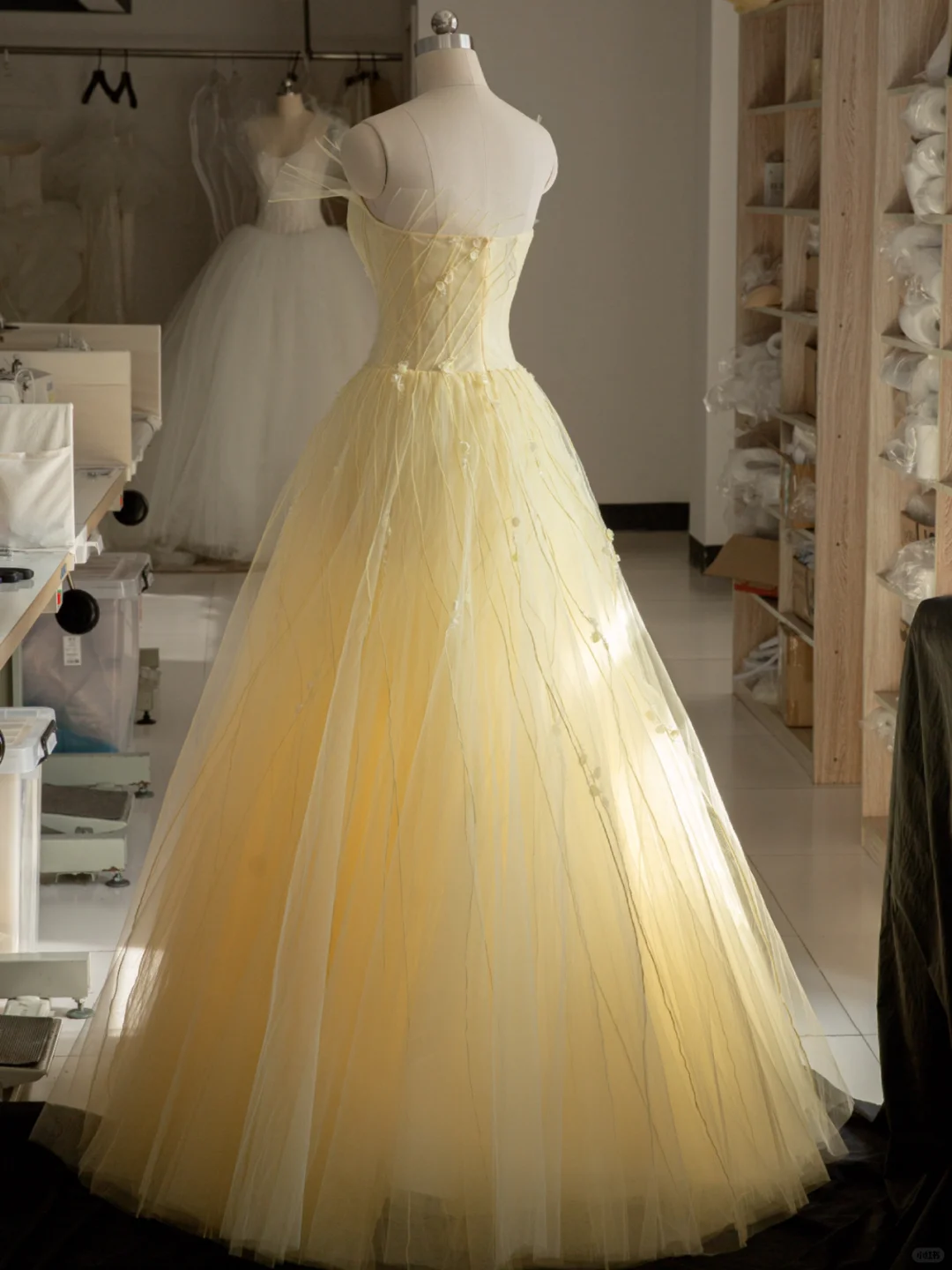 Stunning A Line Strapless Flower Light Yellow Tulle Long Prom Dress Evening Dress SH2993
