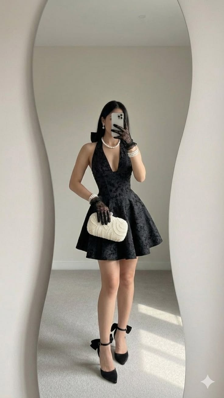Pretty A Line Halter V Neck Black Print Satin Backless Short Prom Dress Homecoming Dress SH7967