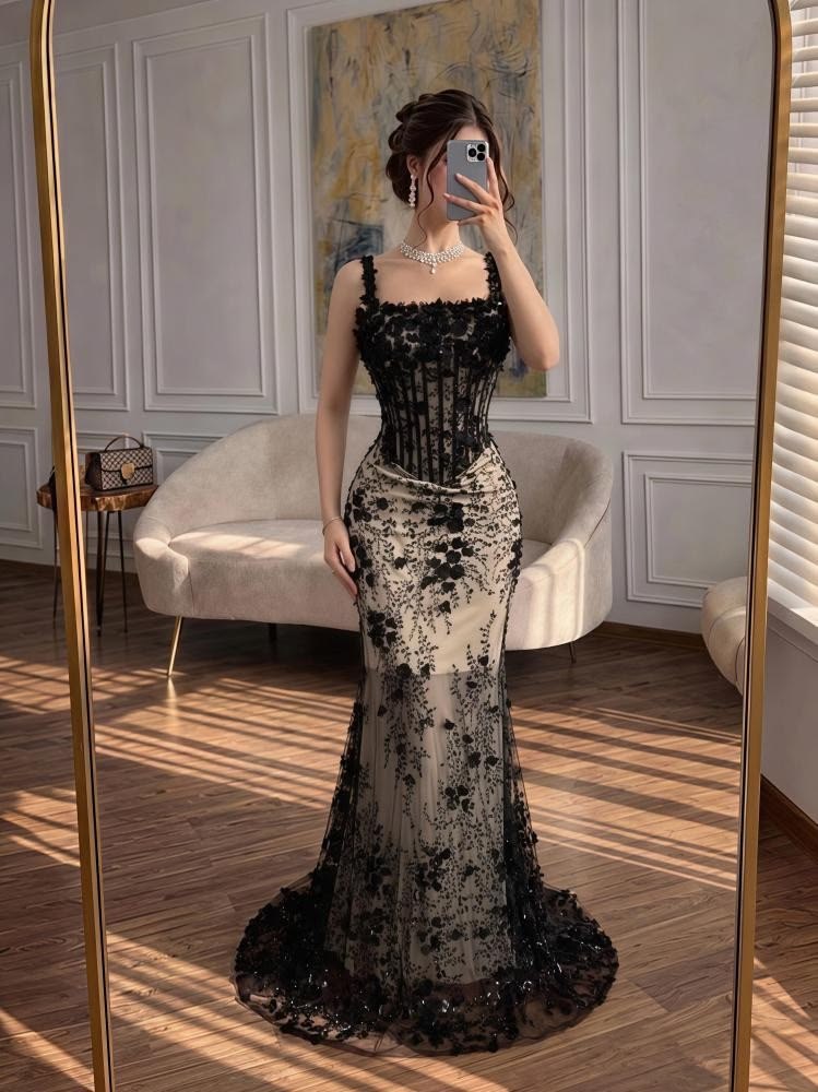 Glamorous Sheath Straps Black Appliques Tulle Prom Dress Evening Dress SH6912