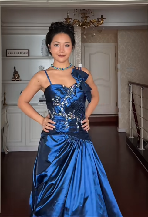 Vintage Royal Blue A Line Spaghetti Straps Bow Beaded Satin Prom Dress Graduation Prom Dress SH5189
