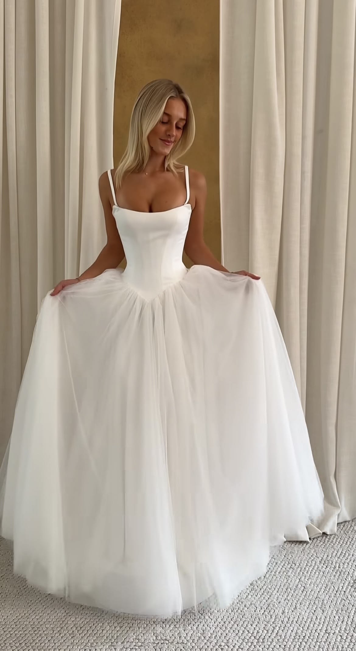 New White A Line Spaghetti Straps Corset Satin Tulle Long Wedding Dress SH8706