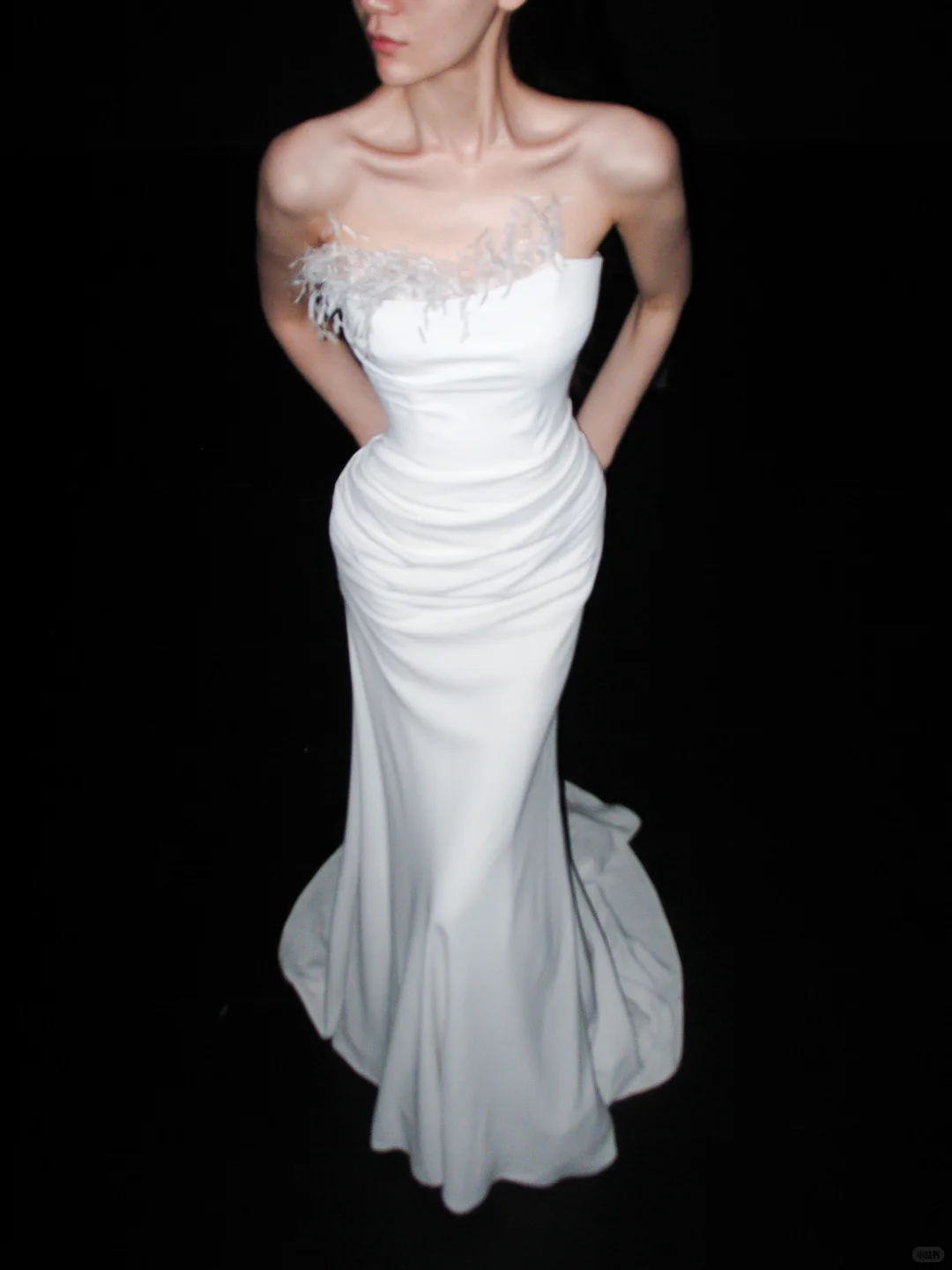 High-class Simple Sheath Strapless White Feather Satin Long Wedding Dress SH6622