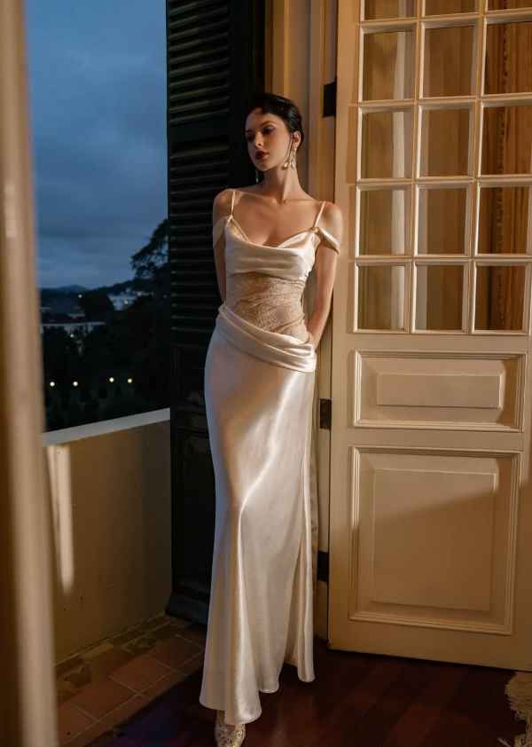 Light Champagne Sheath Spaghetti Strap Lace Satin Prom Dress Evening Dress SH6061