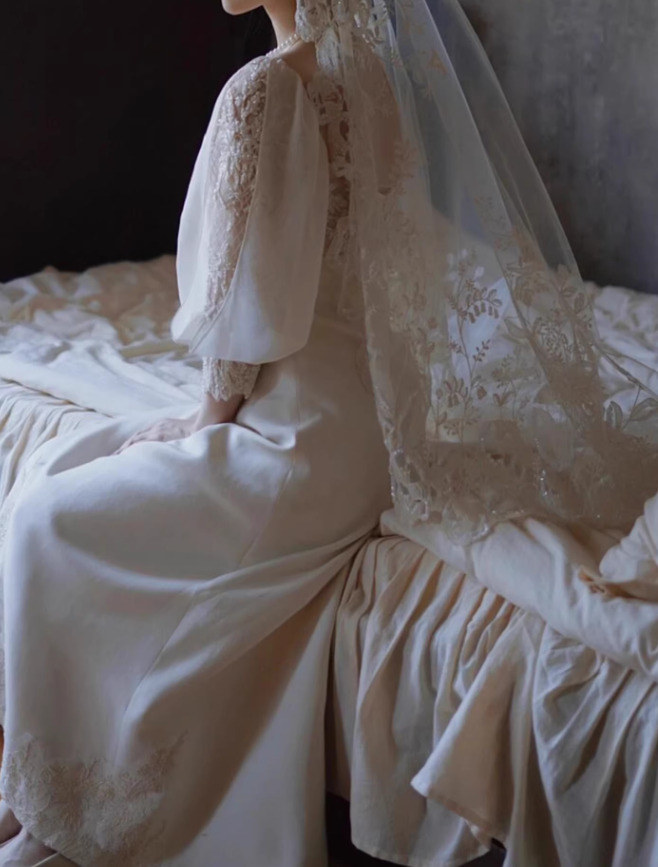 Vintage A Line Long Sleeve White Beaded Satin Long Wedding Dress SH5038