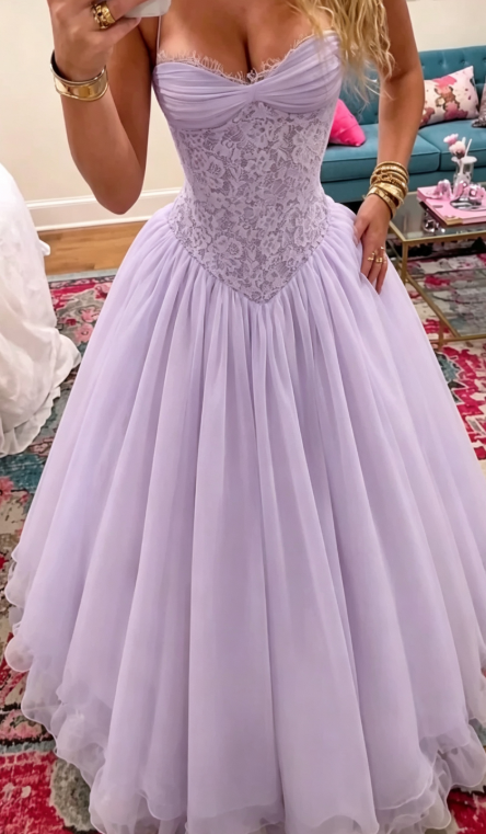 Princess Yellow A Line Sweetheart Neck Lace Chiffon Long Prom Dress Outfits SH6736