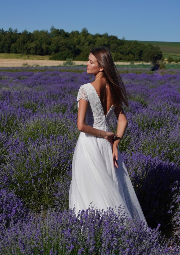 Pretty A Line V Neck White Lace Tulle Wedding Dress SH6021