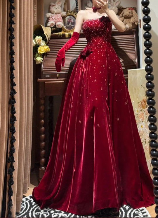 Luxurious Burgundy A Line Strapless Shiny Beaded Velvet Prom Dress SH5651