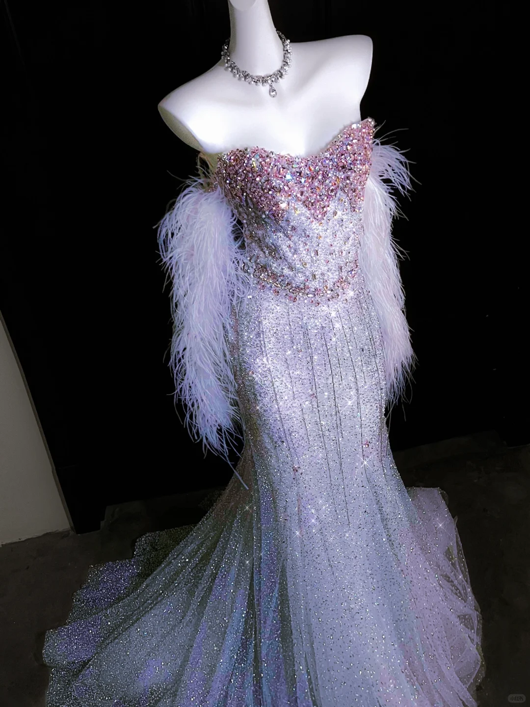 Exquisite Beaded Silver Sequin Mermaid Feather Tulle Date Dress Evening Dress Prom Dress SH3439