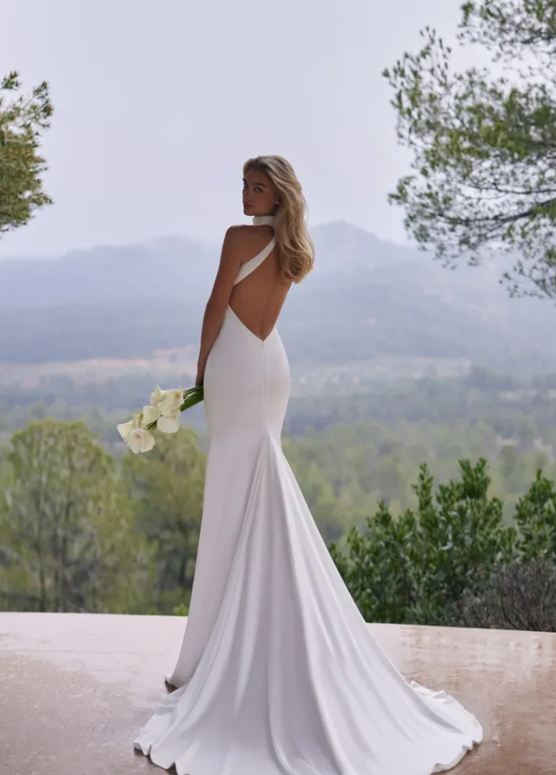 High-class Mermaid Halter White Satin Backless Long Train Wedding Dress SH6993
