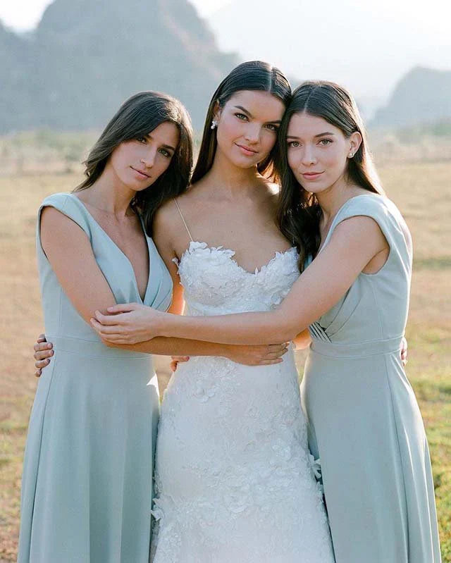 Simple A Line Satin V Neck Blue Sleeveless Long Bridesmaid Dresses SH6282