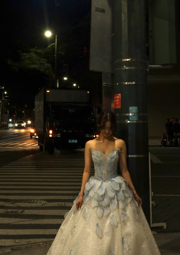 Sweety Blue Ball Gown Sweetheart Neck Layered Beaded Sequin Tulle Long Prom Dress SH4775