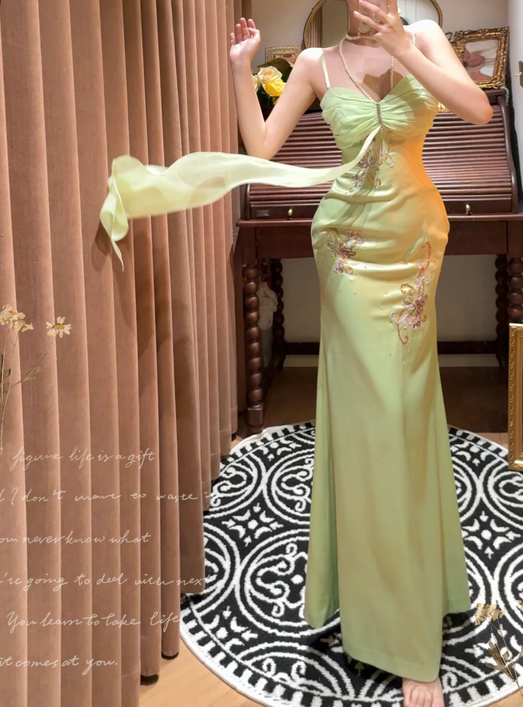 Green Mermaid Spaghetti Strap Beaded Chiffon Satin Long Prom Dresses SH4632