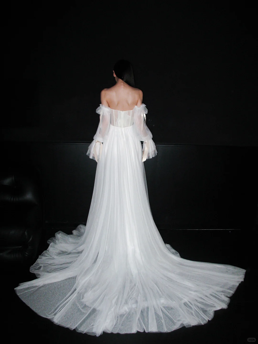 Gentle Ball Gown Long Seelve White Tulle Long Train Wedding Dress SH6679