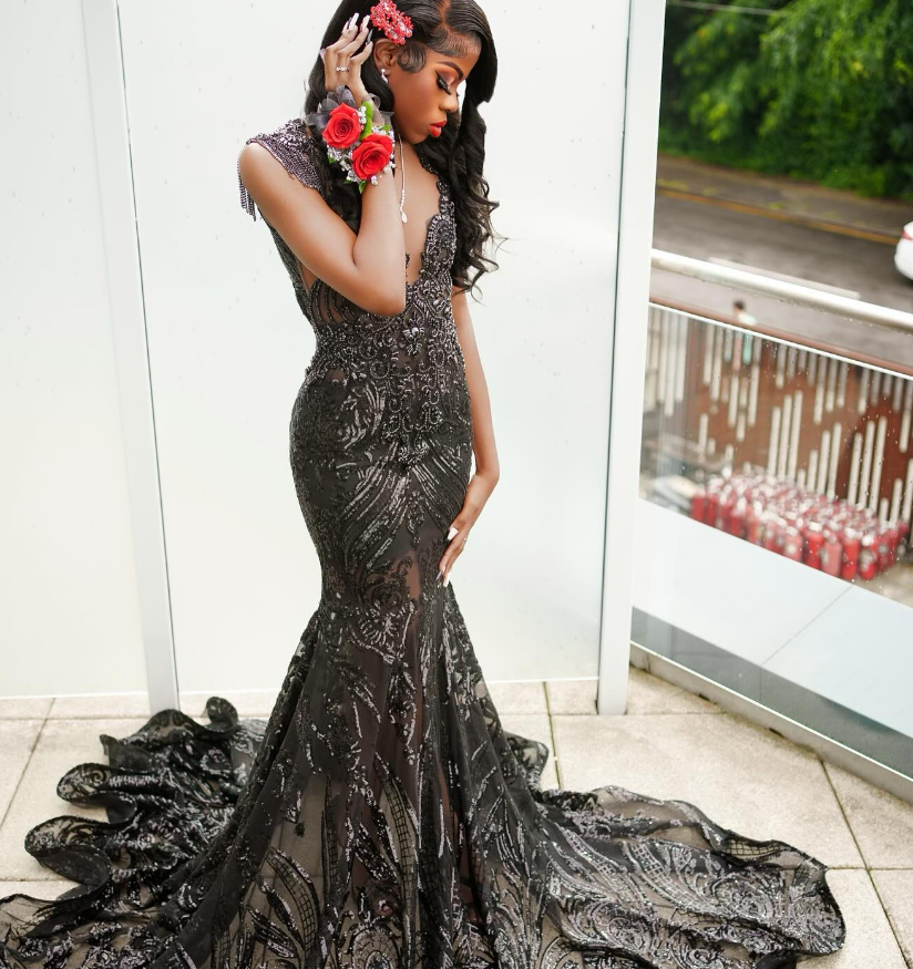 Gorgeous Mermaid V Neck Black Sequin Tulle Long Sweep Prom Dress Evening Dress SH2178