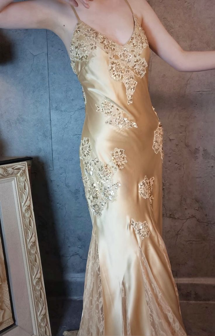 Charming Mermaid Spaghetti Strap Sequin Lace Satin Long Prom Dress Evening Dress SH2666