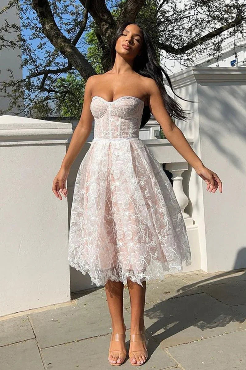 Charming A Line Sweetheart White Lace Tea Length Prom Dress with Appliques SH7987