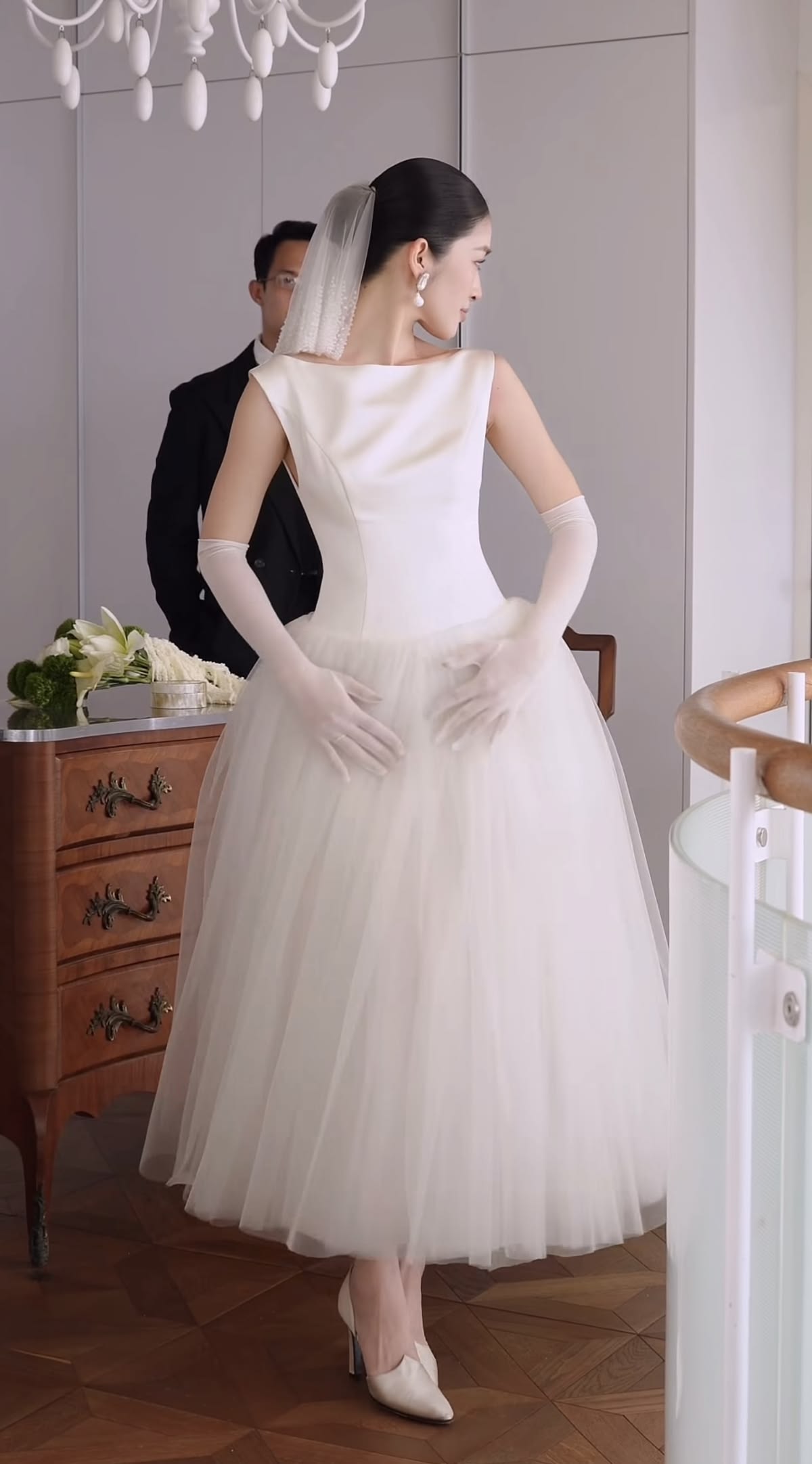 Elegant Classic A Line White Tulle Satin Long Prom Dress Wedding Dress SH7546