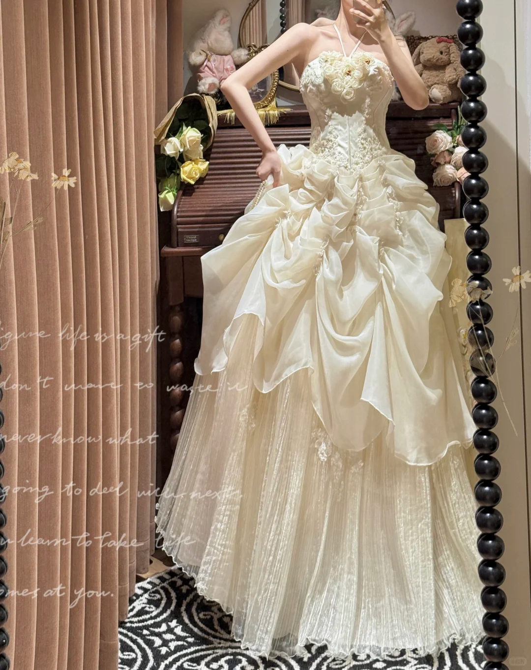 White A Line Halter Floral Beaded Pleated Organza Prom Dresses 18th Birthday Dresses SH4639