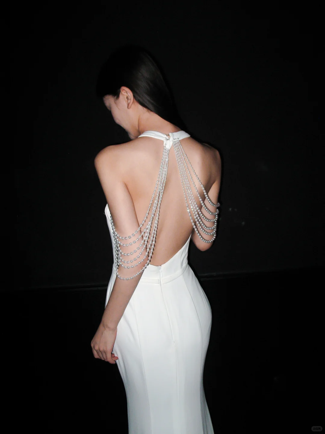 Chic Mermaid Halter White Pearl Satin Backless Wedding Dress SH8915