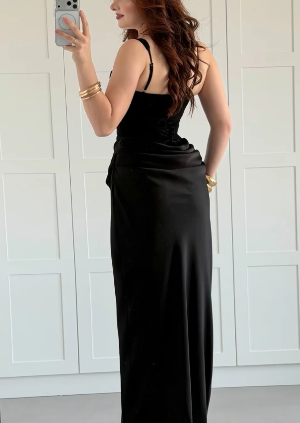 High-class Sheath Strap Black Satin Long Prom Dress Evening Dress SH7293