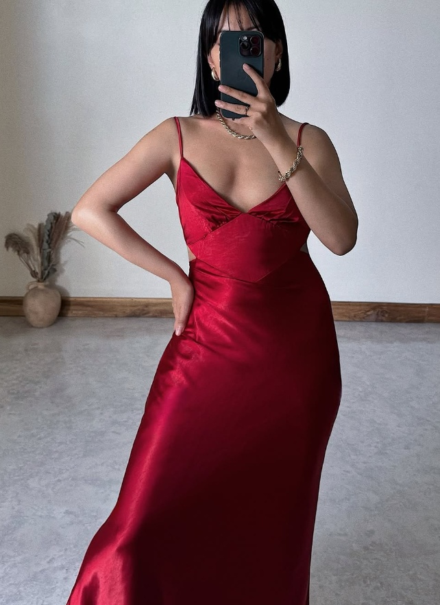 Sexy A Line Spaghetti Straps Red Satin Open Back Long Prom Dress Evening Dress SH1983