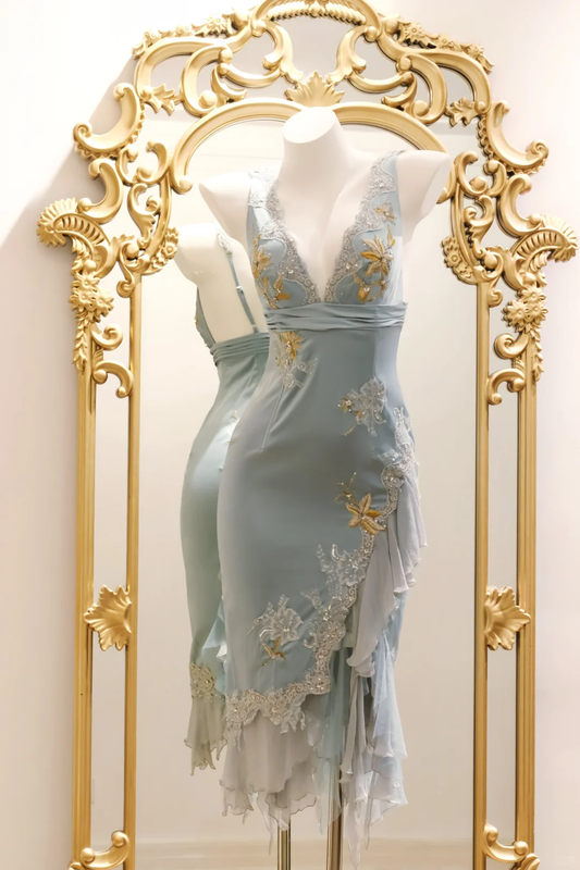 Baby Blue Sheath V Neck Lace Ruffle Satin Short Homecoming Dress Outfits SH5118