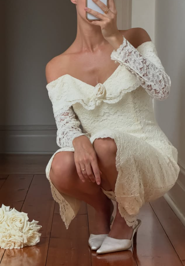 Vintage Sheath Long Sleeve Ivory Lace Prom Dress Wedding Dress SH8462