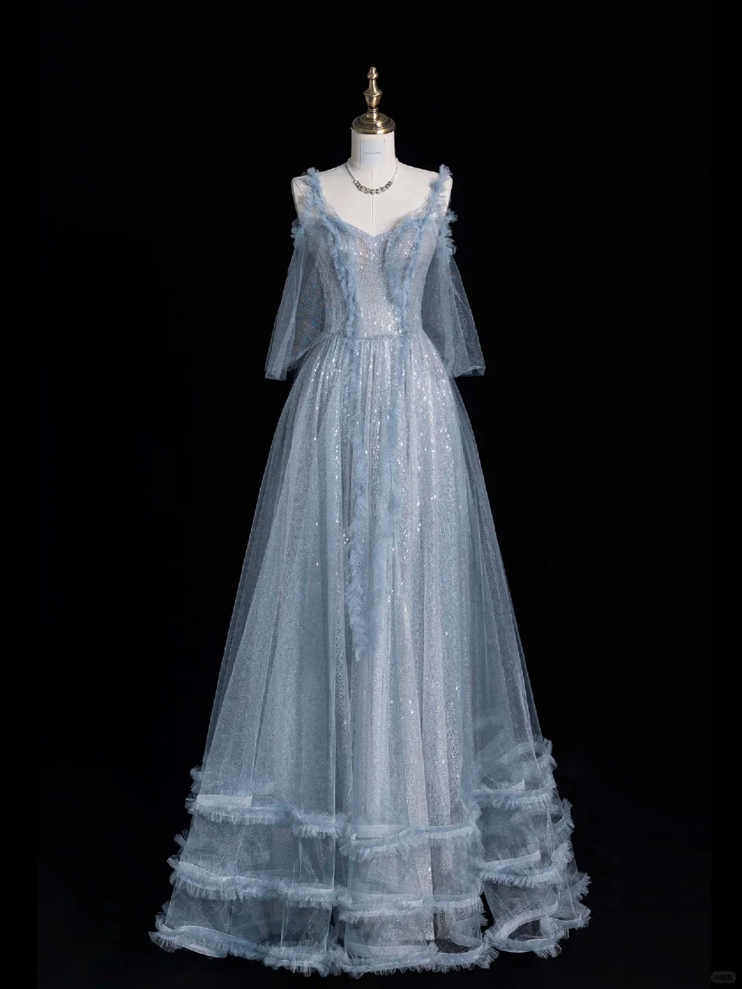 Shiny A Line Spaghetti Strap Blue Tulle Silver Sequin Long Evening Dresses Party Dresses SH2675