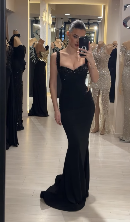 Sexy Mermaid Spaghetti Straps Beaded Satin Long Prom Dress Evening Dress SH4796