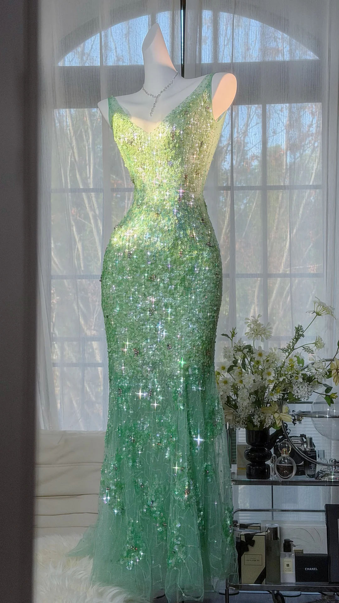 Green Fairy Mermaid V Neck Shiny Sequin Beaded Tulle Backless Graduation Prom Dress SH5342