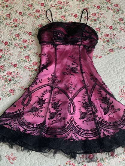 A Line Spaghetti Strap Black Applique Tulle Pink Satin Homecoming Dress Cocktail Dress SH3715