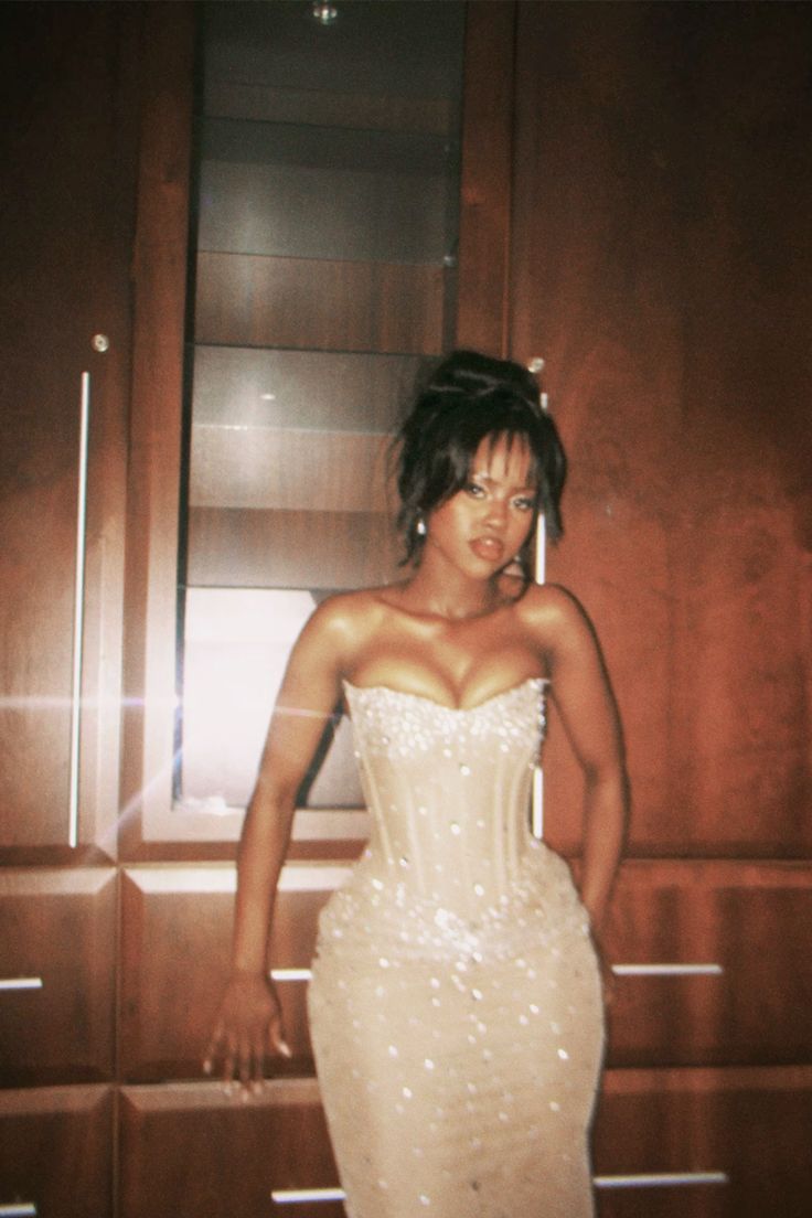 Sexy Champagne Mermaid Strapless Rhinestone Satin Prom Dress Evening Dress SH4821