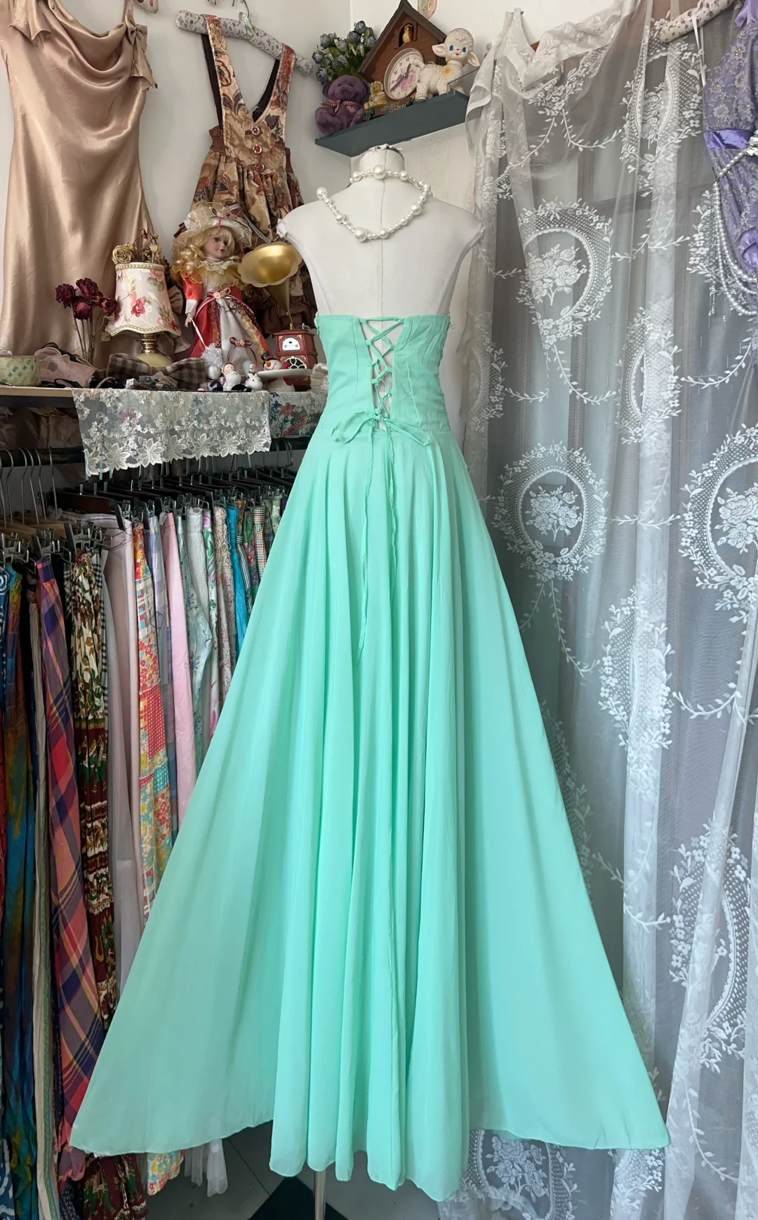 Mint Green Vintage A Line Sweetheart Neck Lace Chiffon Long Graduation Prom Dress SH5366