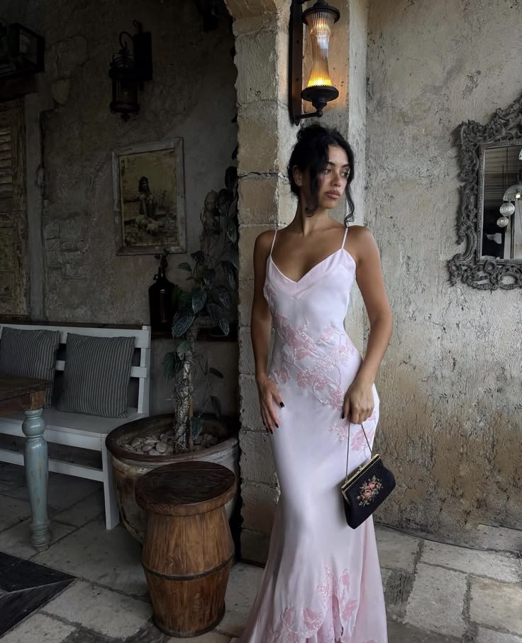 Gentle Light Pink Mermaid Spaghetti Strap Beaded Satin Prom Dress Wedding Guest Dress SH5323