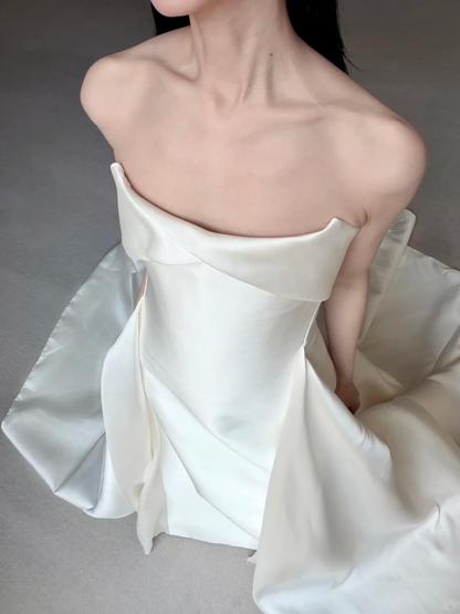 Simple Classic Ball Gown Strapless White Satin Long Train Wedding Dress SH7725