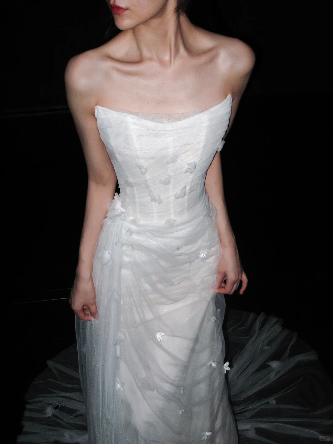 Charming Sheath Strapless 3D Floral White Tulle Long Wedding Dress SH5963
