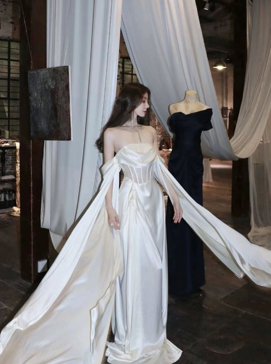 Elegant White A Line Long Sleeve Lace Satin Prom Dress Evening Dress Formal Gown SH3928