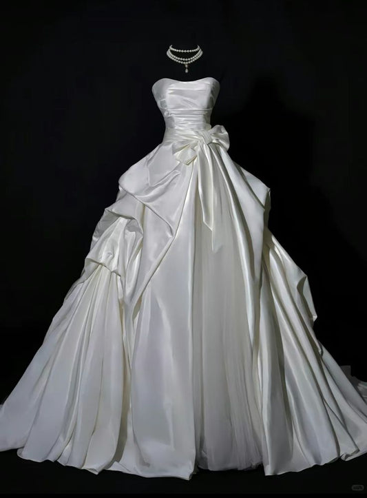 Classic Ball Gown Sweetheart Neck Bow Satin Long Wedding Dress SH4142
