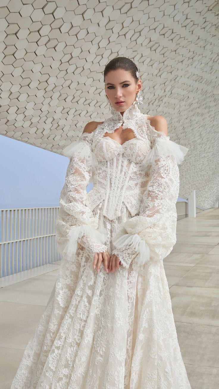 Stunning Ball Gown Long Sleeve High Neck Corset White Lace Long Wedding Dress SH7098