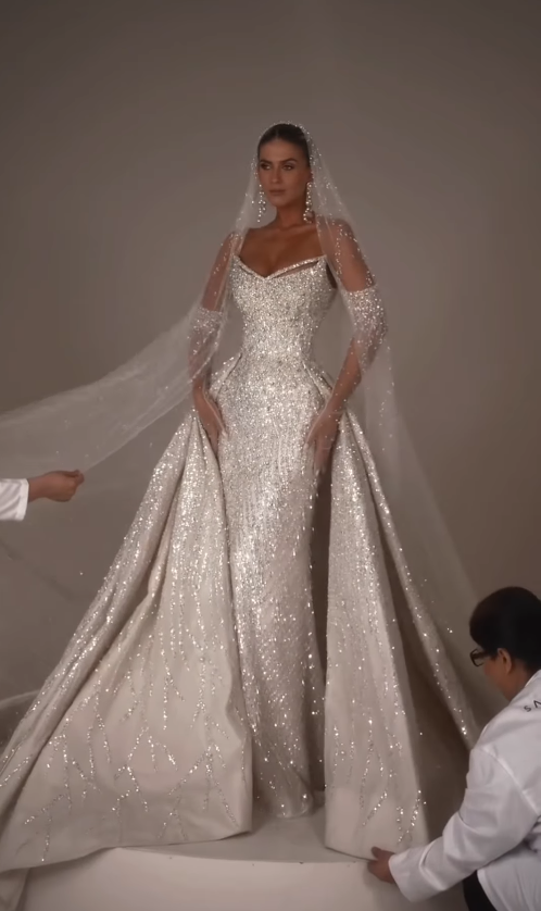 Stunning Ball Gown Exquisite Beaded Sequin Tulle Long Sweep Wedding Dress SH4777